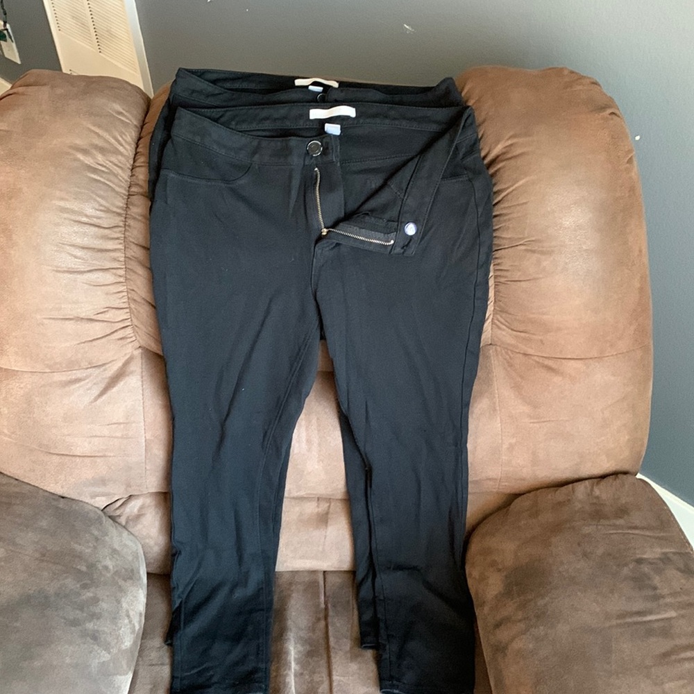 Black Lauren Conrad jeggings